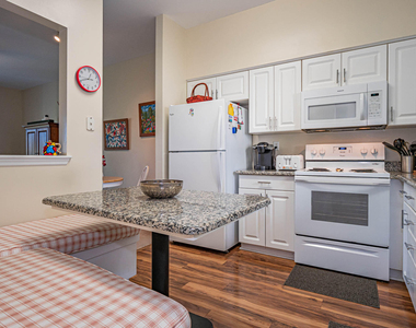 5060 Harmony Circle - Photo Thumbnail 12