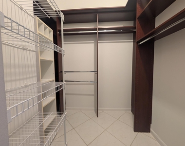7628 Eagle Point Drive - Photo Thumbnail 31