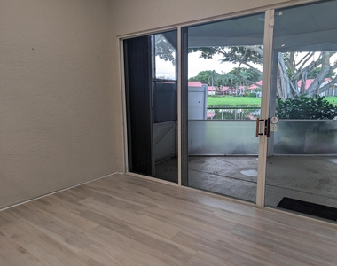 7628 Eagle Point Drive - Photo Thumbnail 34