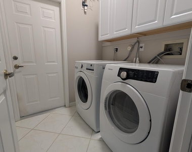 7628 Eagle Point Drive - Photo Thumbnail 40