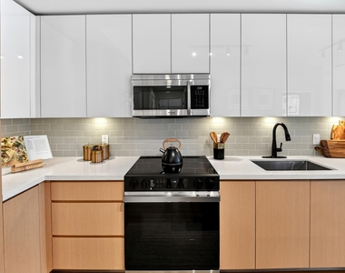 1650 Ne 124th Street - Photo Thumbnail 29