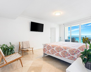 17201 Collins Avenue - Photo Thumbnail 18