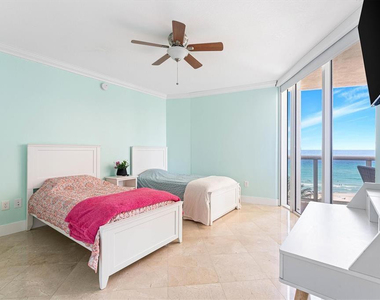 17201 Collins Avenue - Photo Thumbnail 15
