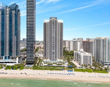 17201 Collins Avenue - Photo Thumbnail 36
