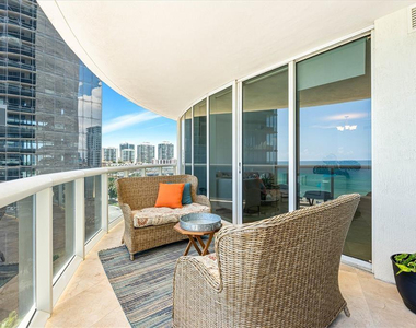 17201 Collins Avenue - Photo Thumbnail 11