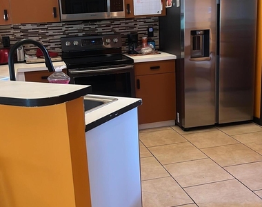 1698 Sw Flint Street - Photo Thumbnail 12