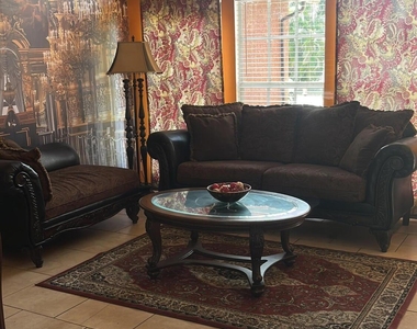 1698 Sw Flint Street - Photo Thumbnail 10