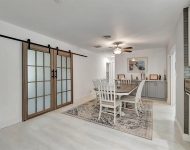 4450 Ne 23rd Avenue - Photo Thumbnail 12