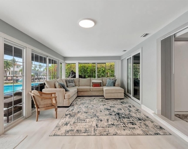 4450 Ne 23rd Avenue - Photo Thumbnail 13