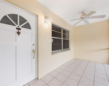 1340 Ne 28th Avenue - Photo Thumbnail 13