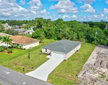 751 Sw General Patton Terrace - Photo Thumbnail 11