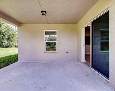 751 Sw General Patton Terrace - Photo Thumbnail 10