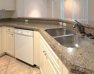 6540 W Sample Road - Photo Thumbnail 15