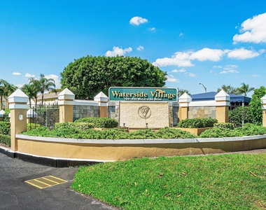 170 Waterside Drive - Photo Thumbnail 12