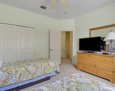 9222 Wentworth Lane - Photo Thumbnail 27