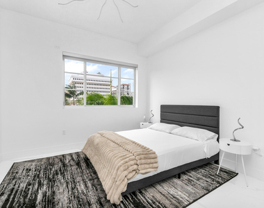 155 E Boca Raton Road - Photo Thumbnail 22