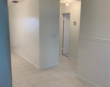 1311 Alho Drive - Photo Thumbnail 13