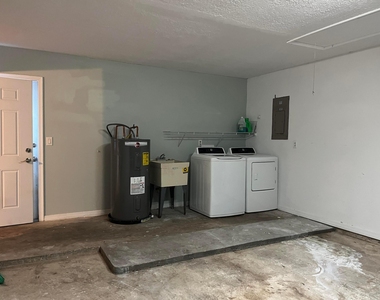 1258 Se Mc Farlane Avenue - Photo Thumbnail 15