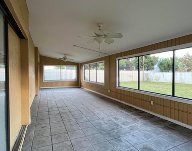 1258 Se Mc Farlane Avenue - Photo Thumbnail 12