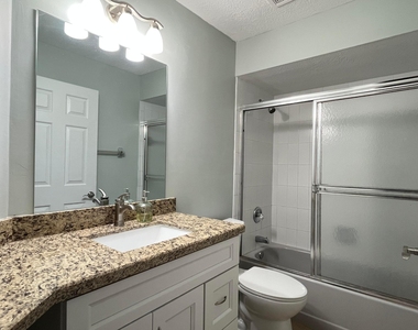 1258 Se Mc Farlane Avenue - Photo Thumbnail 6