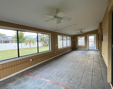 1258 Se Mc Farlane Avenue - Photo Thumbnail 13
