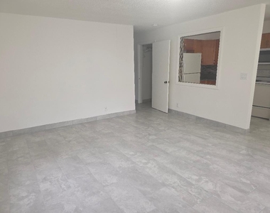 3640 Ne 1st Avenue - Photo Thumbnail 2