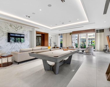 220 Lake Shore Drive - Photo Thumbnail 54