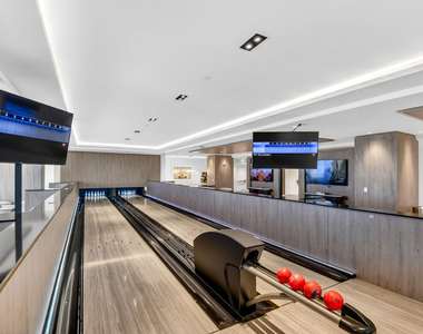 220 Lake Shore Drive - Photo Thumbnail 73