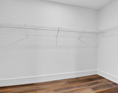 220 Lake Shore Drive - Photo Thumbnail 27