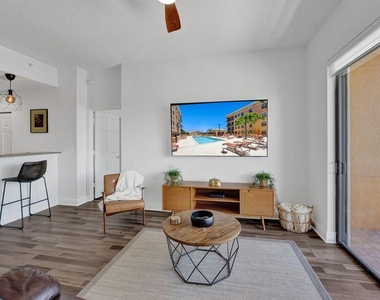 511 Lucerne Avenue - Photo Thumbnail 12