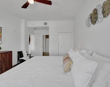 511 Lucerne Avenue - Photo Thumbnail 23