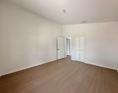 21440 Millbrook Court - Photo Thumbnail 19