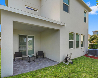 1826 Lake Cove Drive - Photo Thumbnail 36