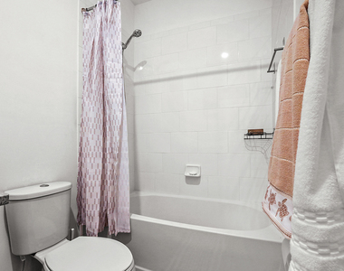 1826 Lake Cove Drive - Photo Thumbnail 33