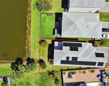 1826 Lake Cove Drive - Photo Thumbnail 38
