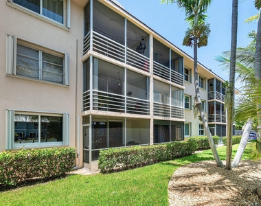 4502 N Federal Highway - Photo Thumbnail 27