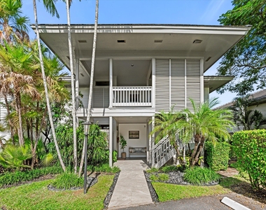 11842 Pebblewood Drive - Photo Thumbnail 18