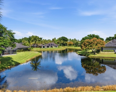 11842 Pebblewood Drive - Photo Thumbnail 21