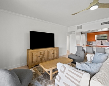 11842 Pebblewood Drive - Photo Thumbnail 2