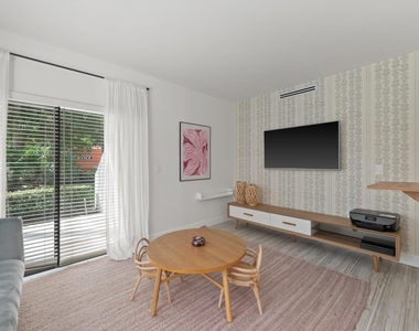 11355 Pond View Drive - Photo Thumbnail 9