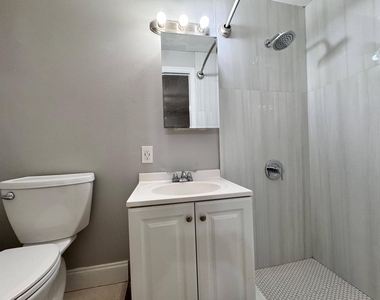 16 Ne 9th Avenue - Photo Thumbnail 6
