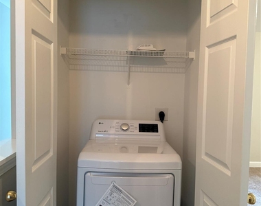 5915 Pisgah Way - Photo Thumbnail 6