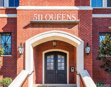 511 Queens Road - Photo Thumbnail 2