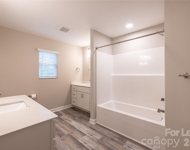 810 Long Street - Photo Thumbnail 34