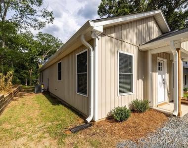 810 Long Street - Photo Thumbnail 5