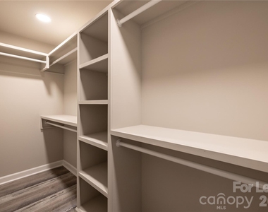 810 Long Street - Photo Thumbnail 32