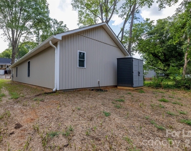 810 Long Street - Photo Thumbnail 41