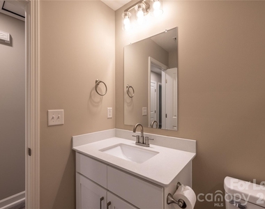 810 Long Street - Photo Thumbnail 20