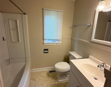 1818 Jameston Drive - Photo Thumbnail 6