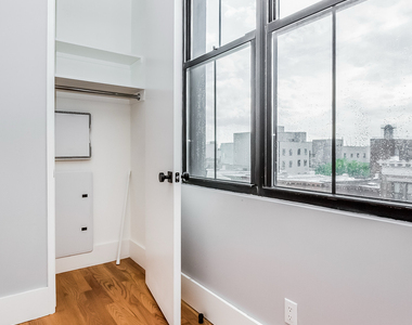 1520 St Johns Place - Photo Thumbnail 5